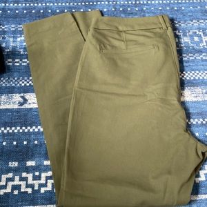 Old Navy Full Length Pixie Pant